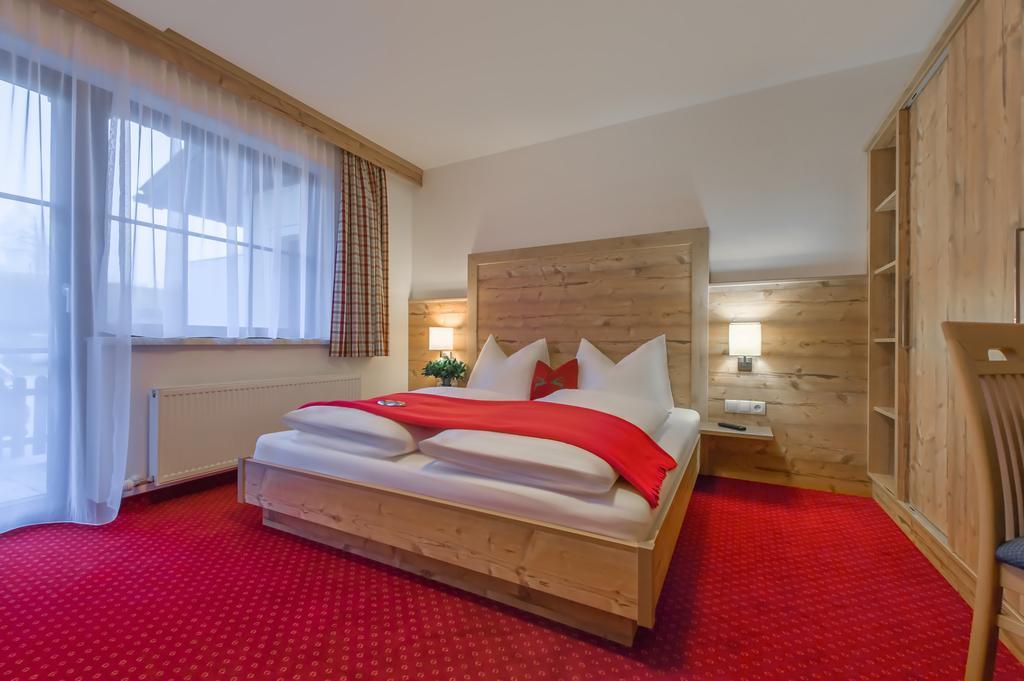 Pension Haus Am Dorfplatz Flachau Szoba fotó